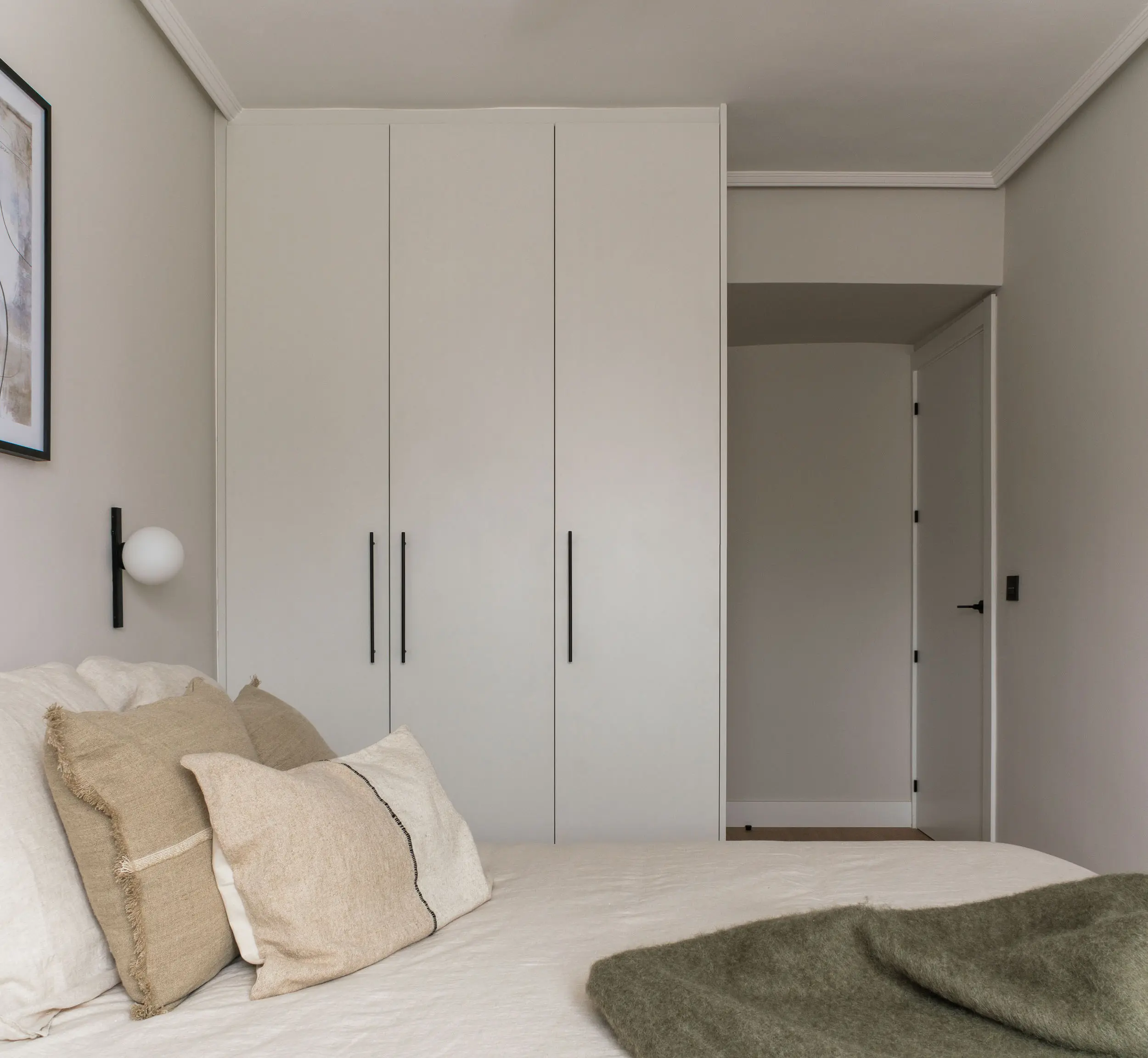 Fotografía de interiores armario vivienda en Rekalde Fotografía de interiores armario vivienda en Rekalde