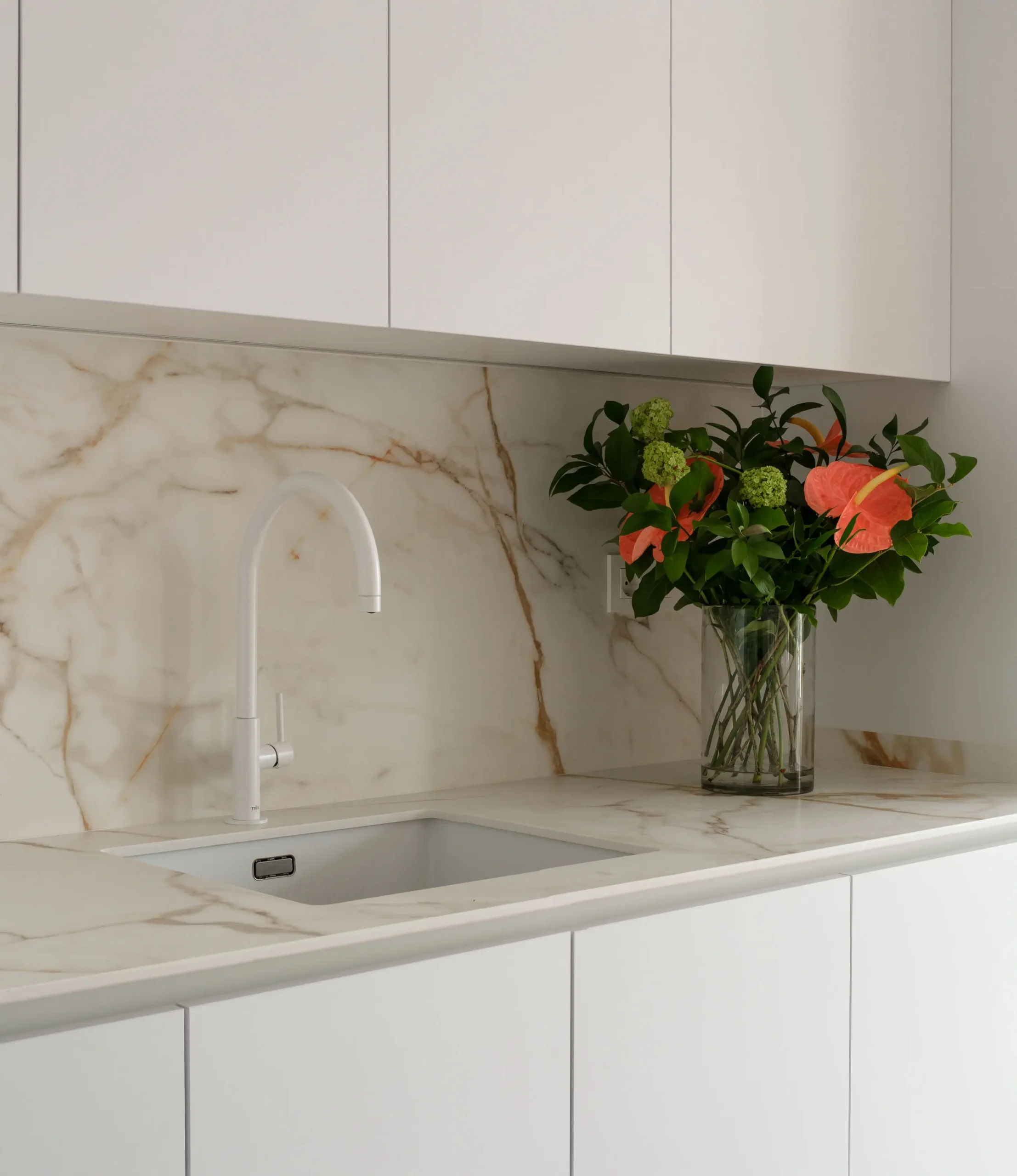 Photography interior sinks kitchen kitchen sink house amboto Photography interior sinks kitchen kitchen sink house amboto