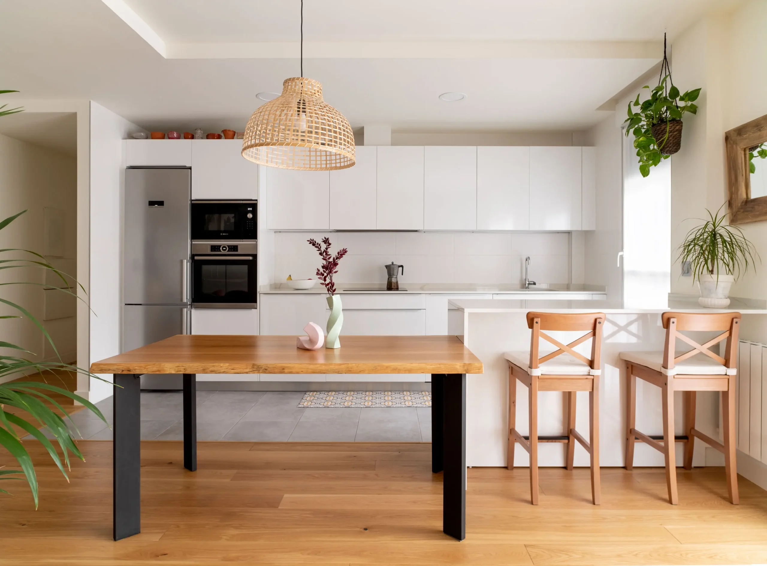 Fotografía interiores salón cocina vivienda en Galdakao Fotografía interiores salón cocina vivienda en Galdakao