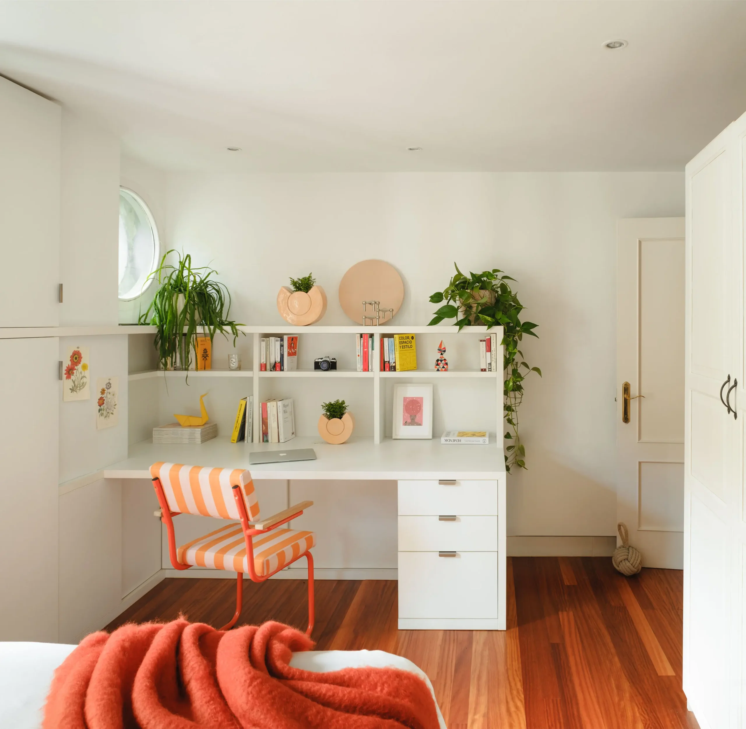 Fotografía interiores escritorio casa Aizkorri Fotografía interiores escritorio casa Aizkorri