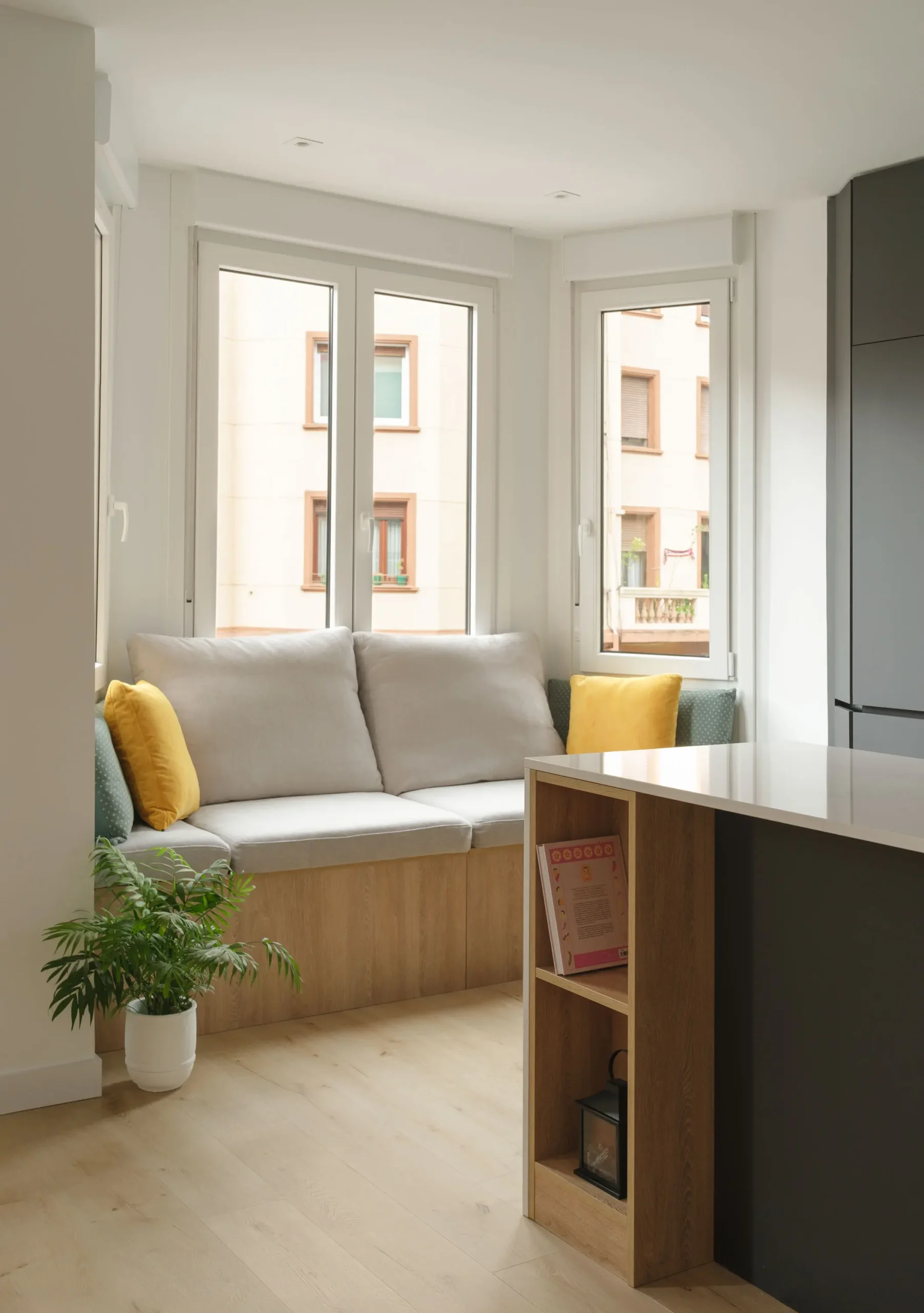 Interior photography of a large window in a house in bilbao Interior photography of a large window in a house in bilbao