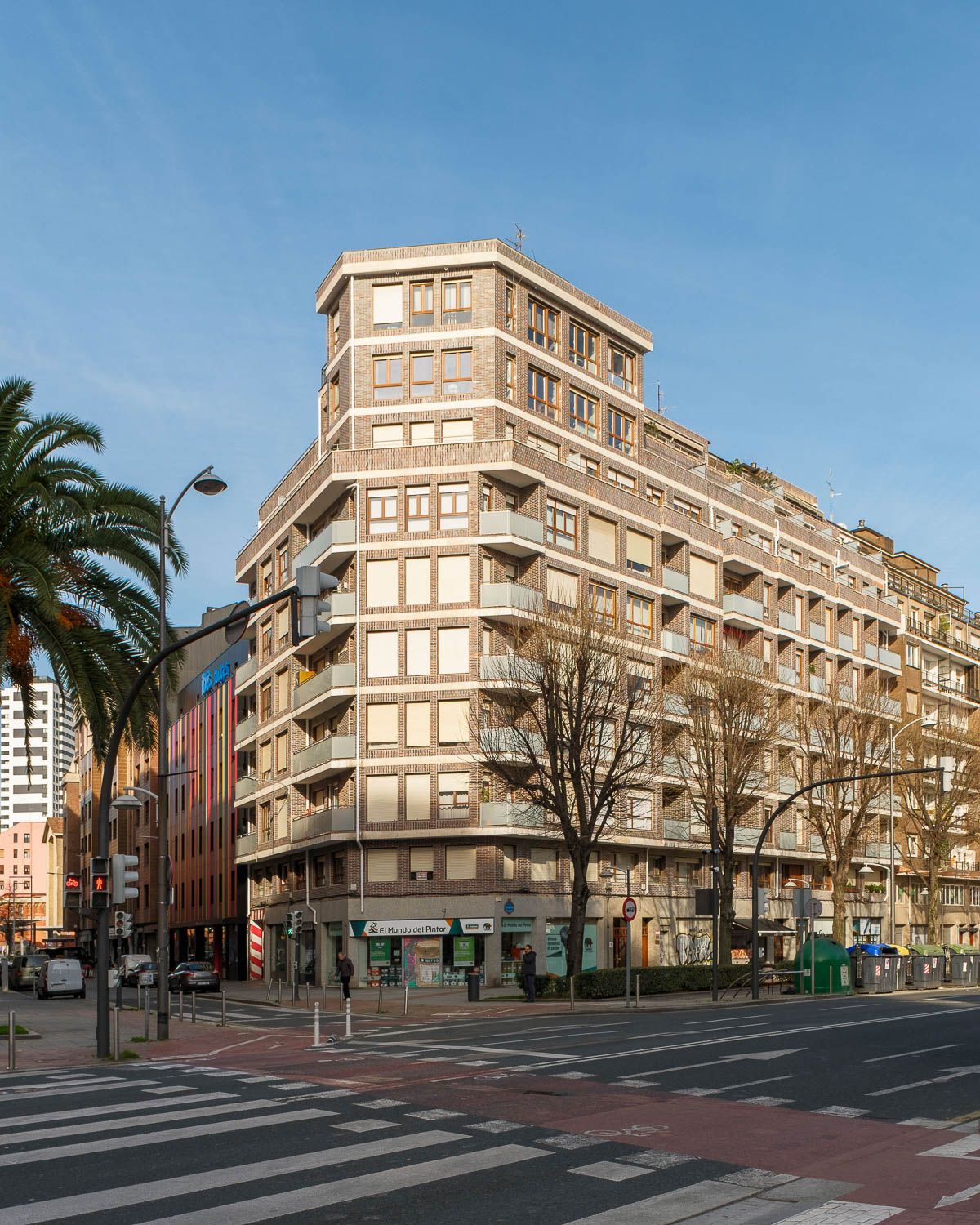 Fachadas y portales Fotógrafo de Arquitectura e Interiores en Bilbao - Fachadas y portales reformados