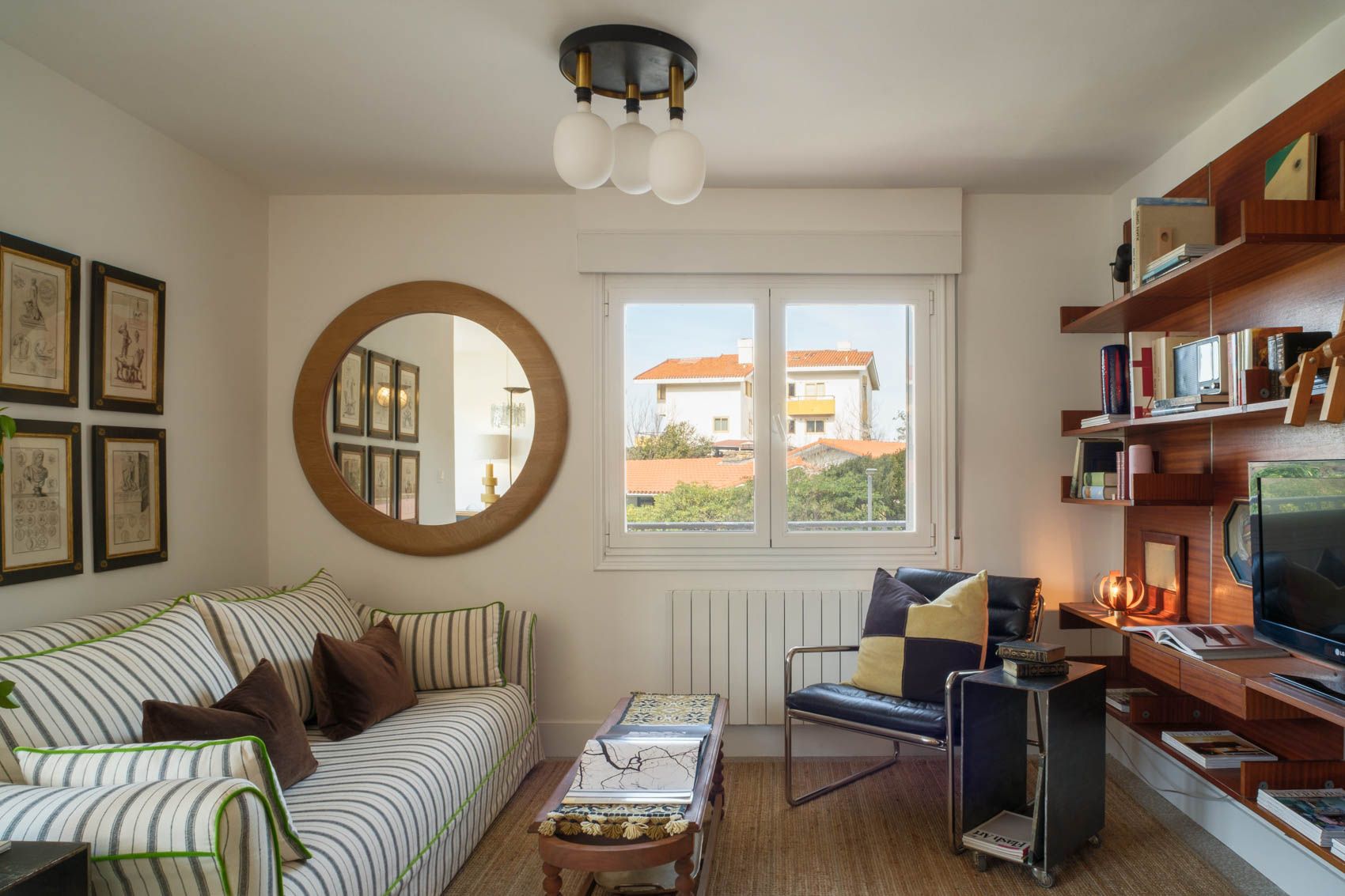 STAY_BAKIOTARRAK_010 fotografía general del salón de la vivienda