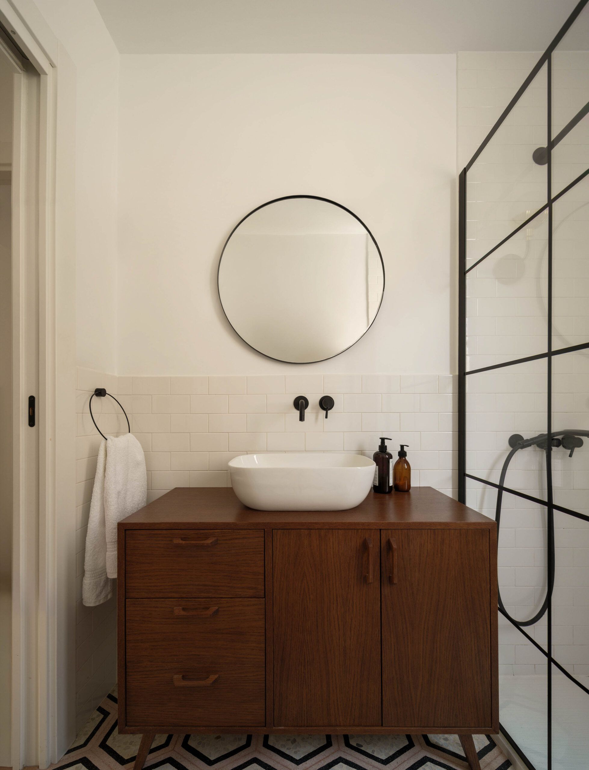 vivienda-gipuzkoa fotografía del mueble del lavabo