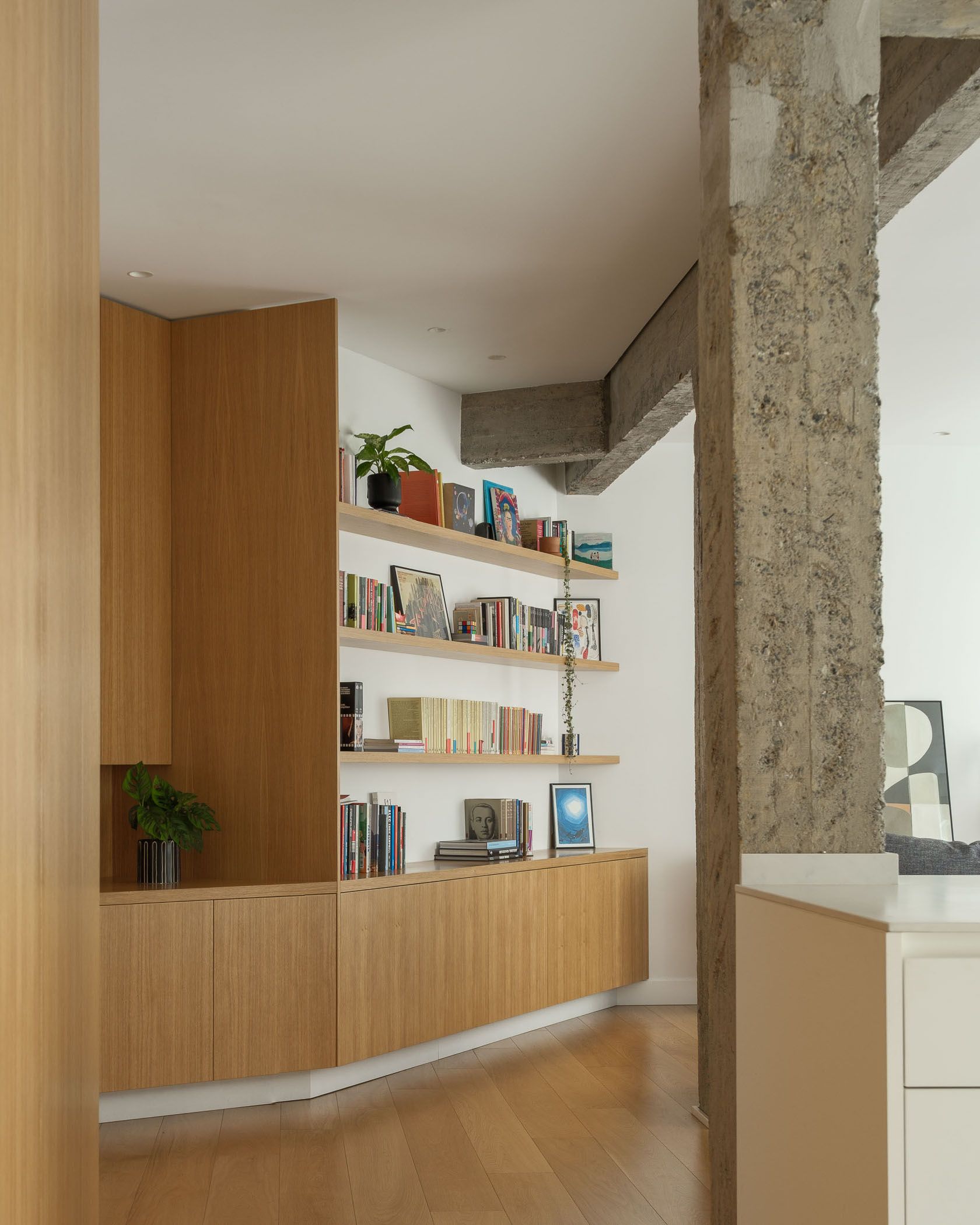 fotografía-interiores-vivienda-iturribide fotografía de interiores de la entrada de la vivienda en bilbao